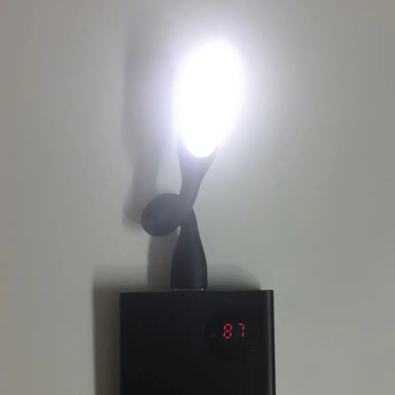 Compact USB Reading Lamp with Flex Arm